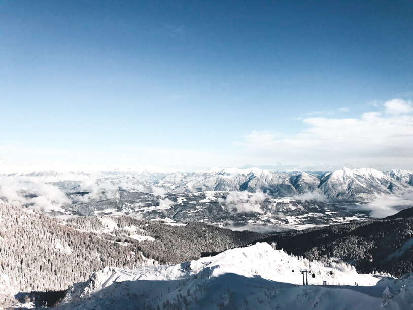 Traumhafte Panoramen beim Skifahren im Nassfeld